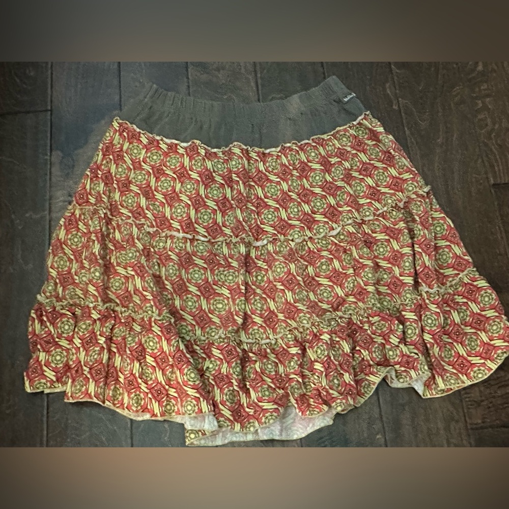 Matilda Jane Women’s size large a line bohemian skirt. Good used condition.